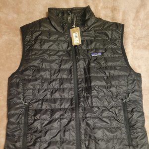 NWT  Mens L Patagonia Nano Puff Vest